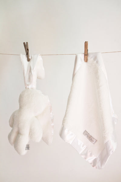 Lily 'n Jack Snuggle Bunny and Blankie Set White and White